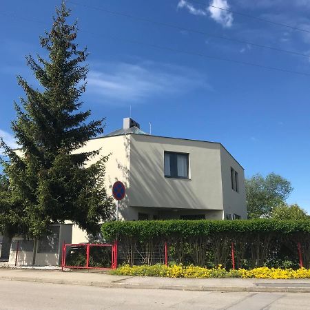 Pension Pegast Ceske Budejovice Buitenkant foto